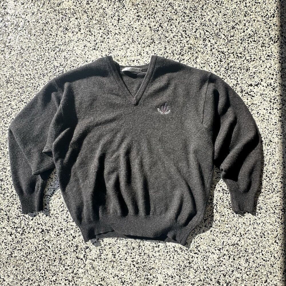 Vintage Lyle & Scott V-Neck Sweater Mens Large Made in Scotland Pure New Wool